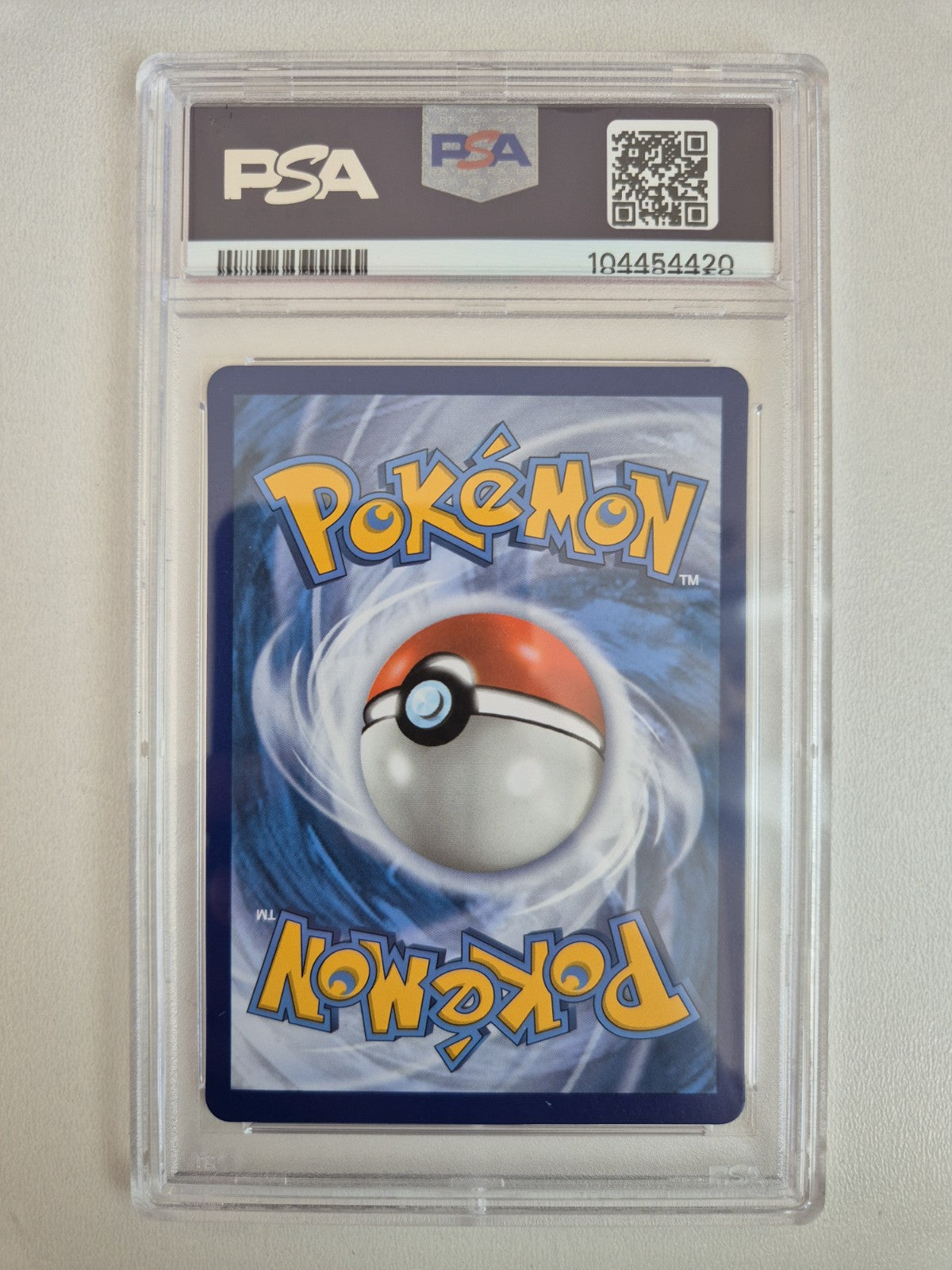 PSA 10 Galarian Zapdos V 174/198 Alternate Art Chilling Reign Pokémon Gem Mint