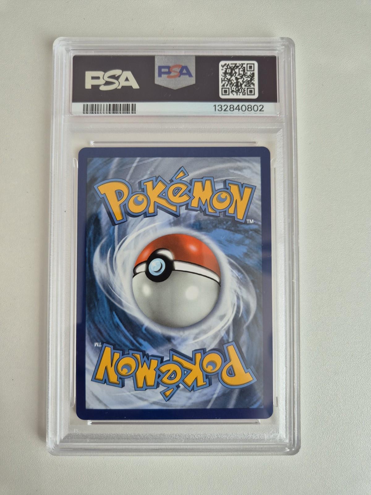 PSA 10 Kyogre 021/072 Shining Fates Amazing Rare Holo Pokémon TCG GEM MINT