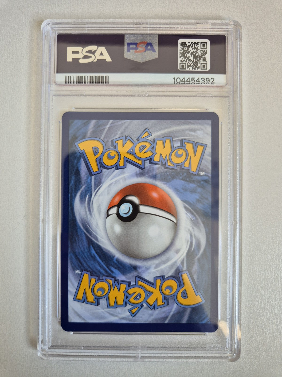 PSA 9 Galarian Articuno V 170/198 Pokemon TCG Chilling Reign Alternate Art Rare