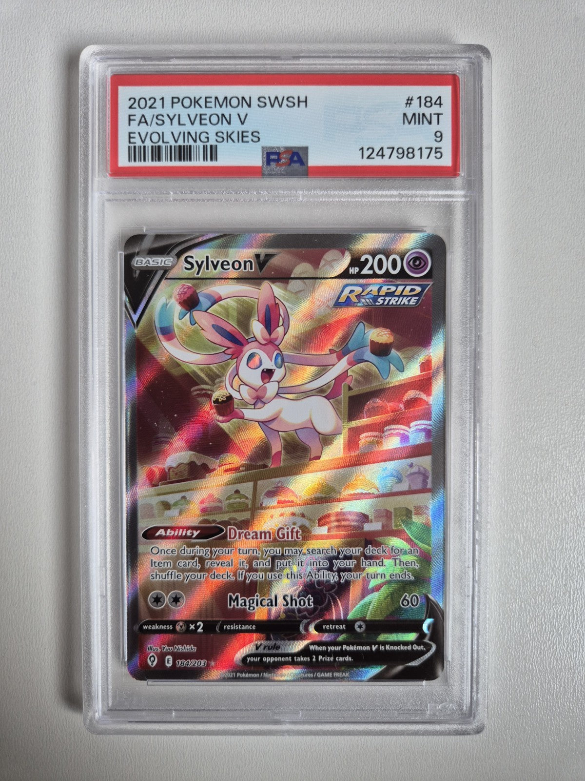PSA 9 Sylveon V 184/203 Evolving Skies Alt Art Ultra Rare Pokemon Card Rare MINT