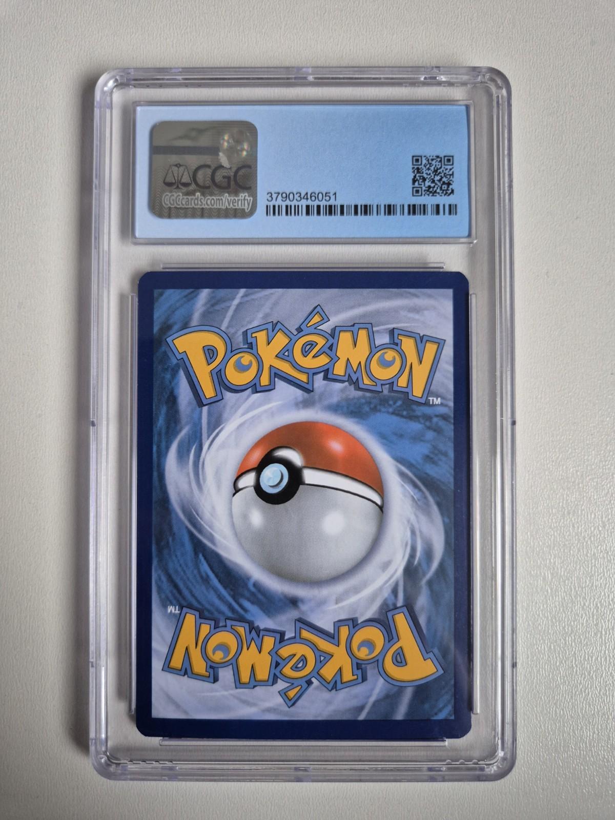 CGC 8 Flareon EX RC28/RC32 XY Generations Radiant Collection Pokémon NM - MT